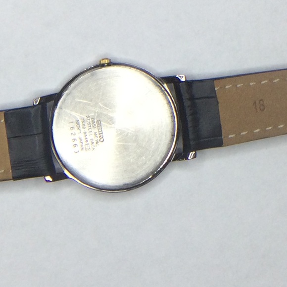 SEIKO CASUAL OR DRESS WATCH
